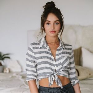 Revolve Chaser Button Down Top Cream/Blue Stripe Size Small NWT